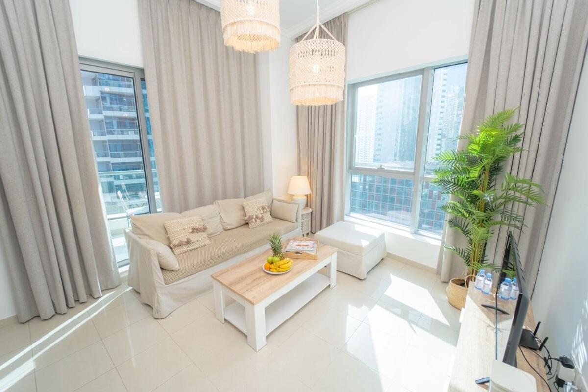 Aws Holiday Homes - Prime Apartment Near The Beach Dubai Exterior photo